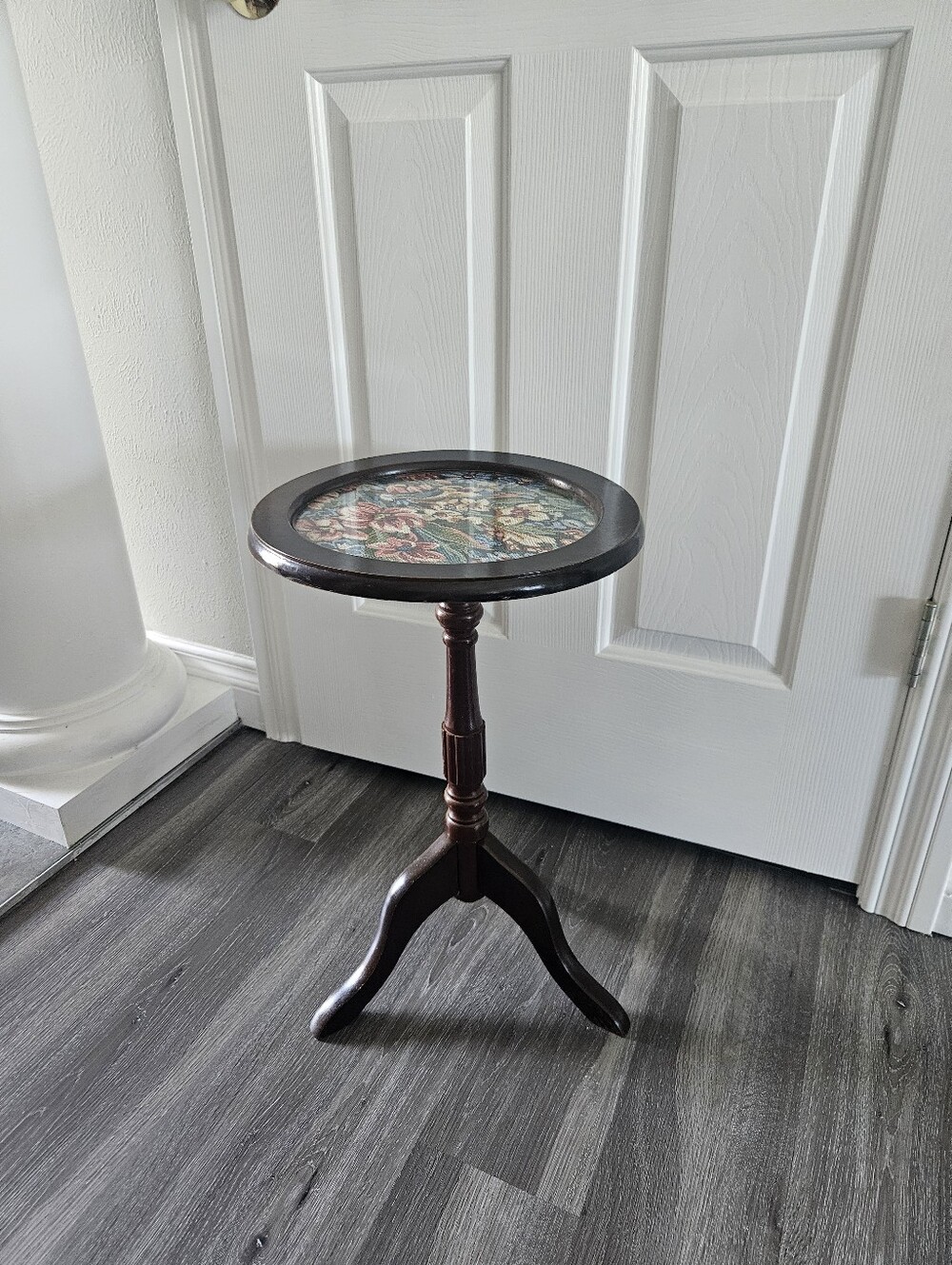 Vintage Bombay Company Pedestal Side Table With Floral Tapestry Inlay Center - Picture 3 of 11